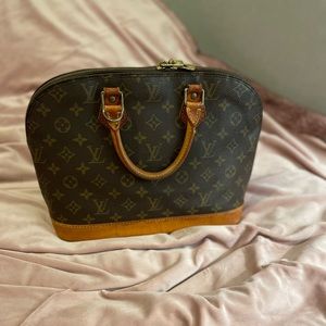 Authentic Louis Vuitton Alma PM Bag